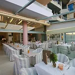 棕榈海滩酒店式公寓 罗希姆诺
