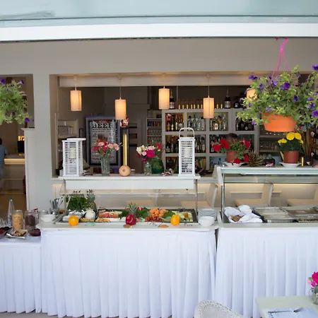 Aparthotel Palm 3*